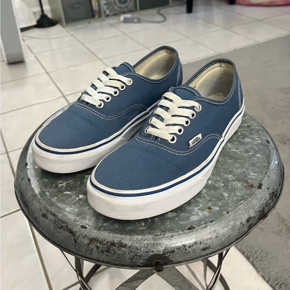 Special Edition Vans Family Authentics - Navy